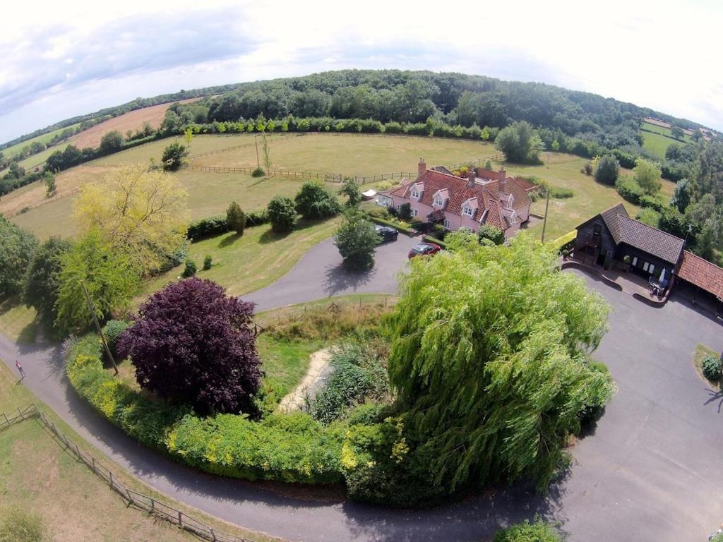 Paddock Barn ~ Short & Long Term Stay, Pets Welcome ~ Woodbridge, Framlingham Ar Cretingham ภายนอก รูปภาพ